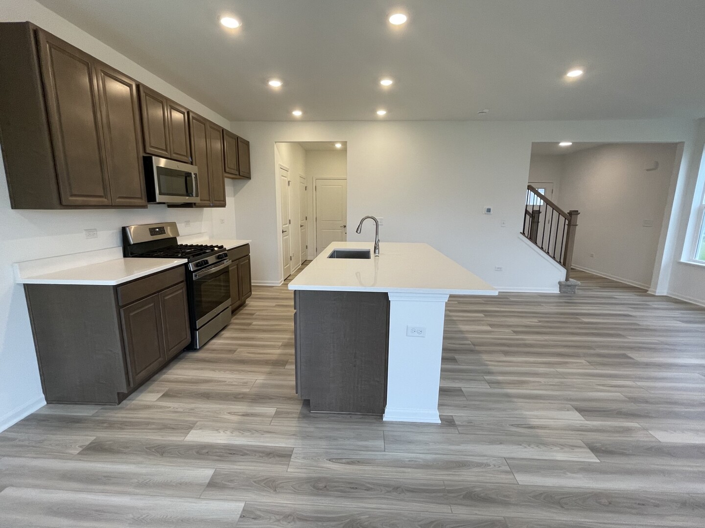 25550 W Maurice Lane, Plainfield, IL 60586