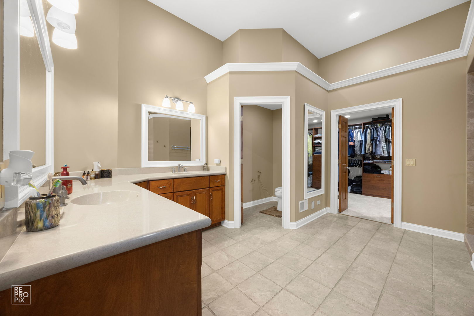 600 Willow Street, Sugar Grove, IL 60554