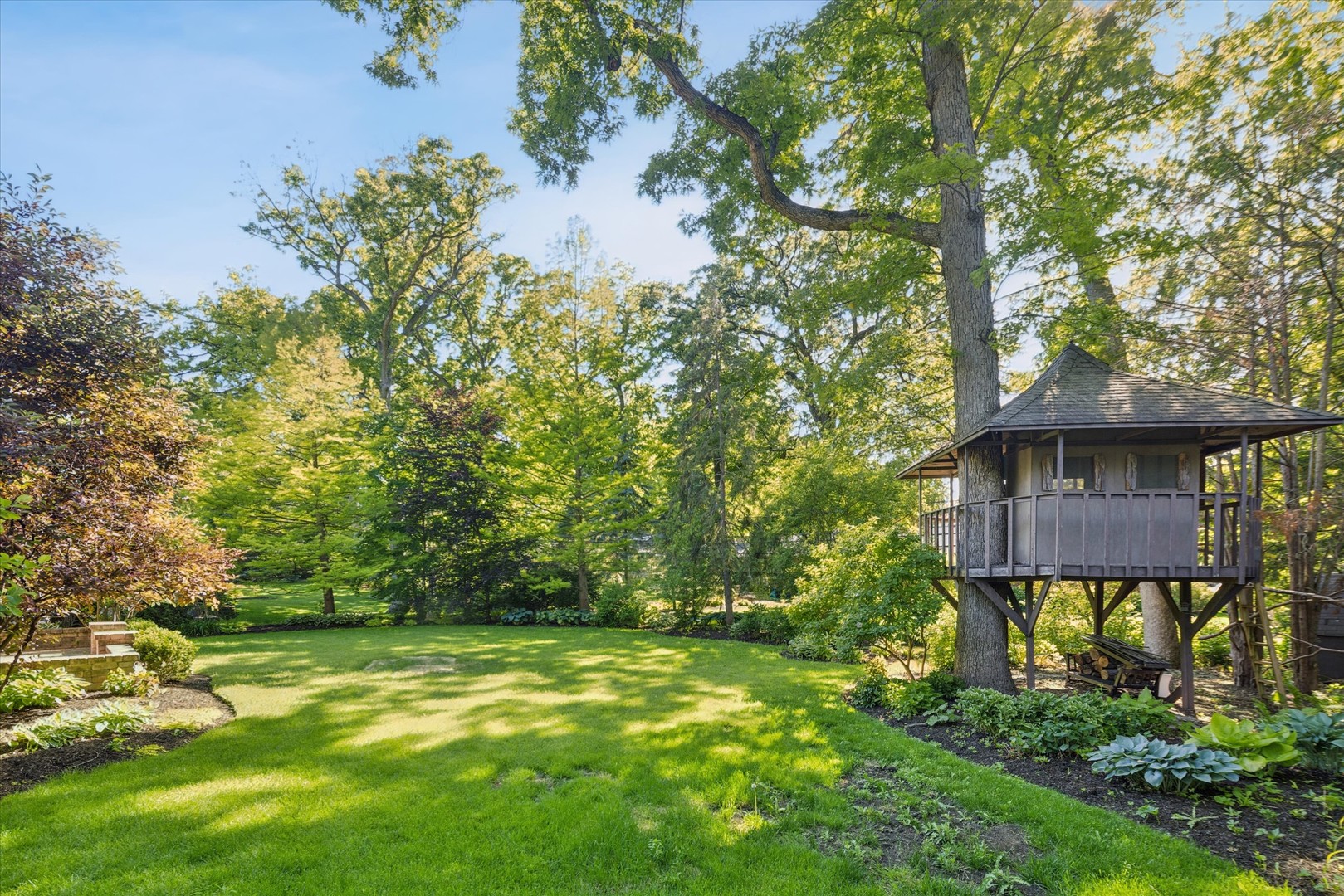 600 Midway Park Avenue, Glen Ellyn, IL 60137