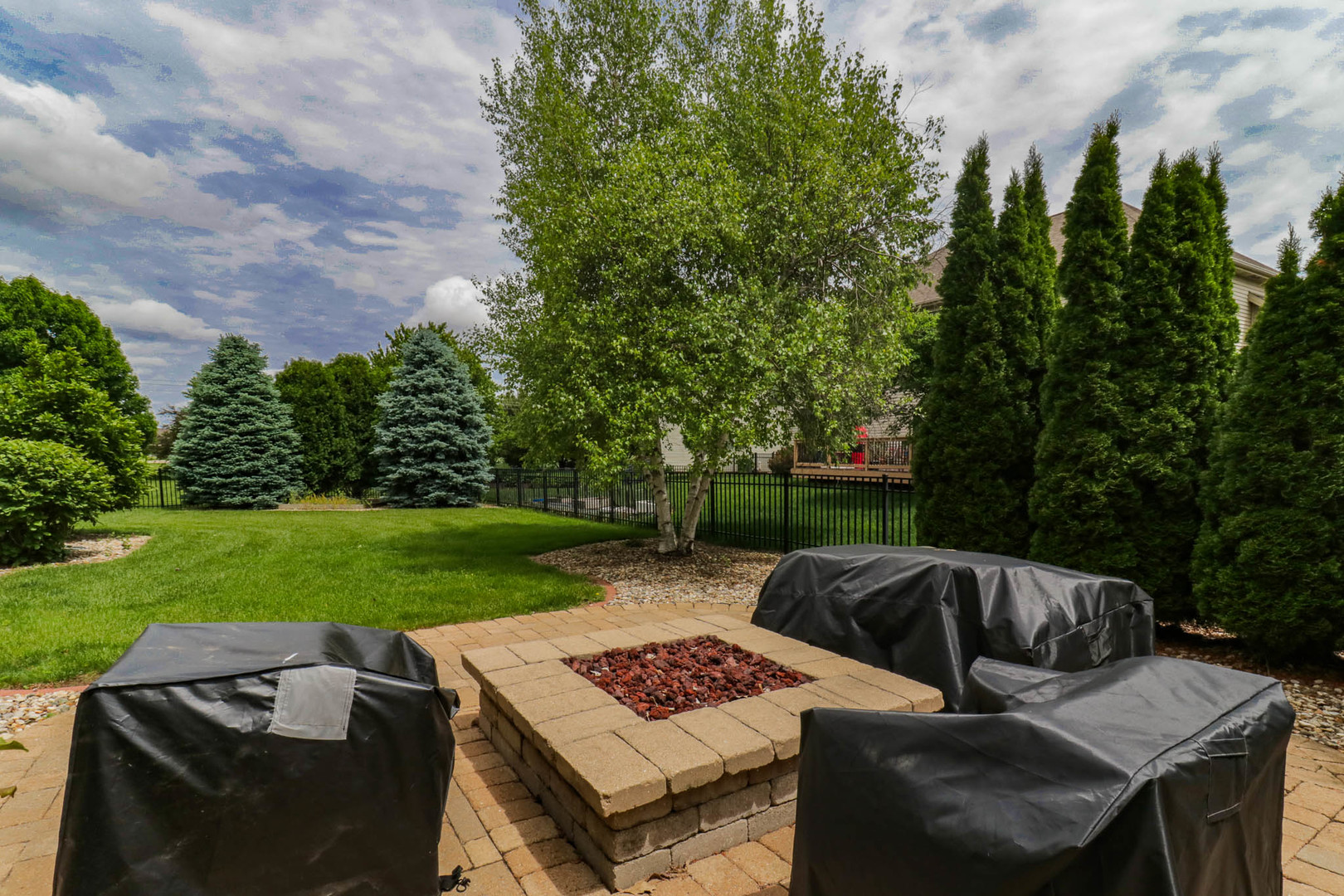 13 Kilborn Court, Bloomington, IL 61704