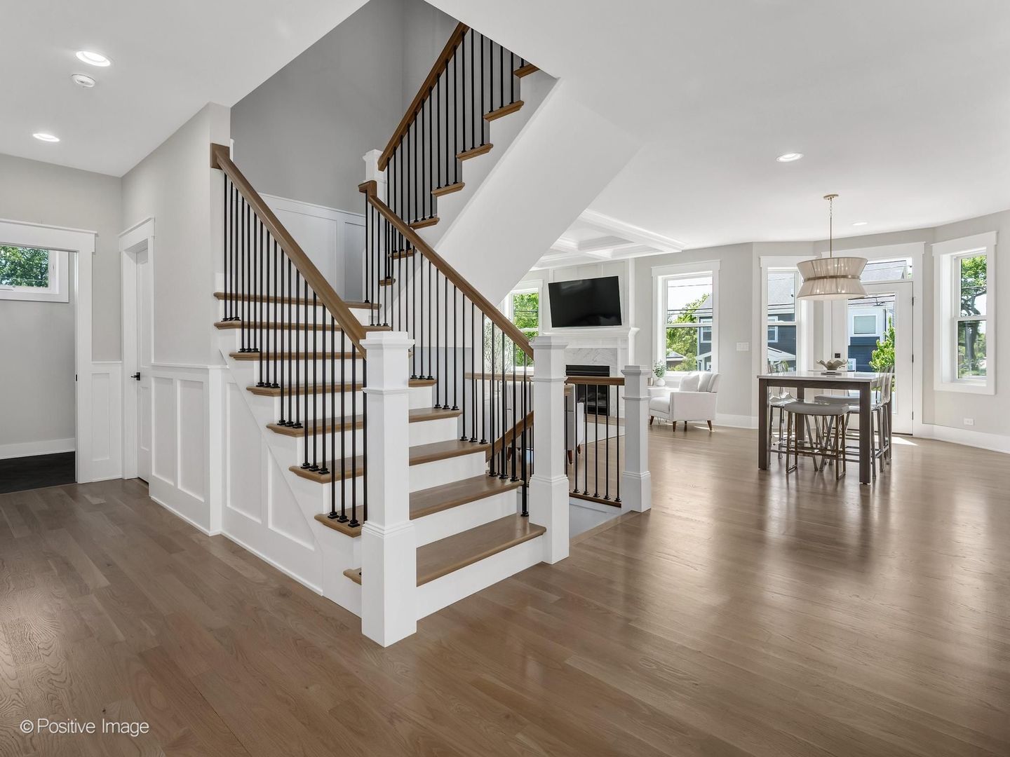 411 Chicago Avenue, Downers Grove, IL 60515