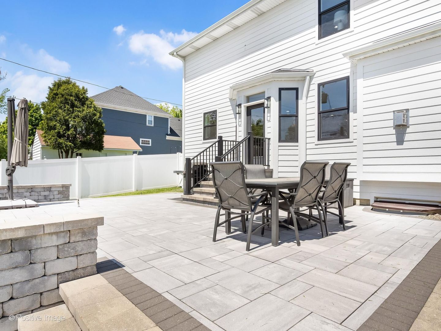 411 Chicago Avenue, Downers Grove, IL 60515