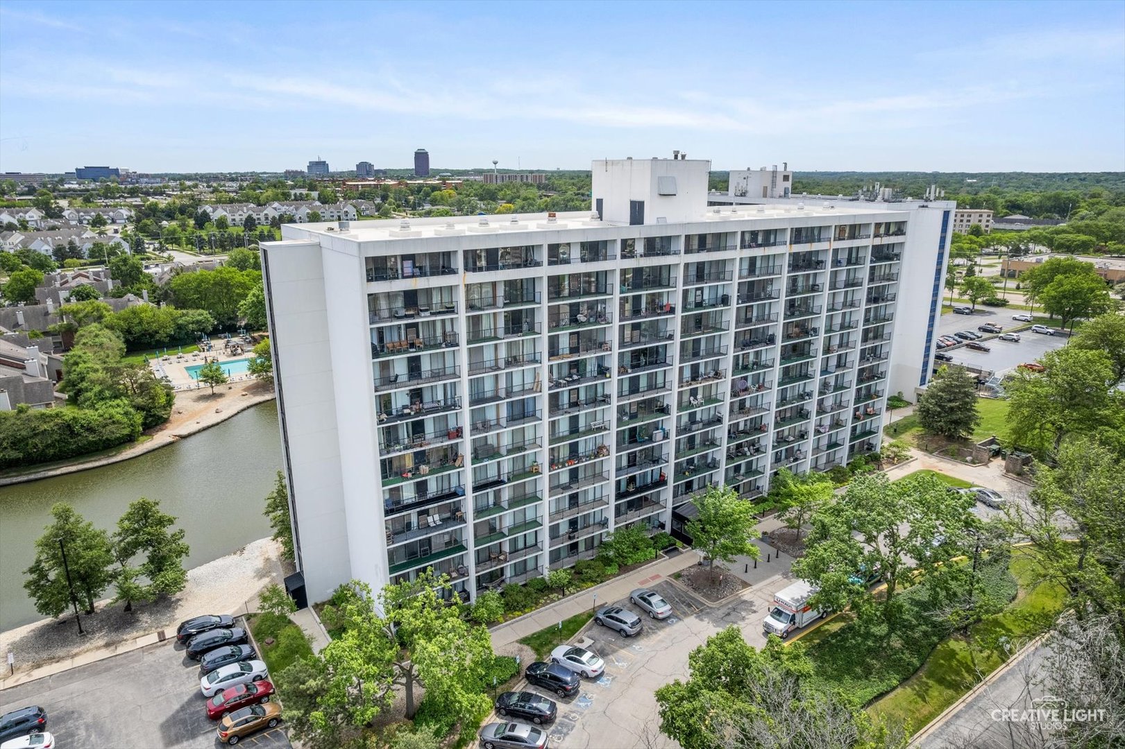 2015 S Finley Road #1104, Lombard, IL 60148