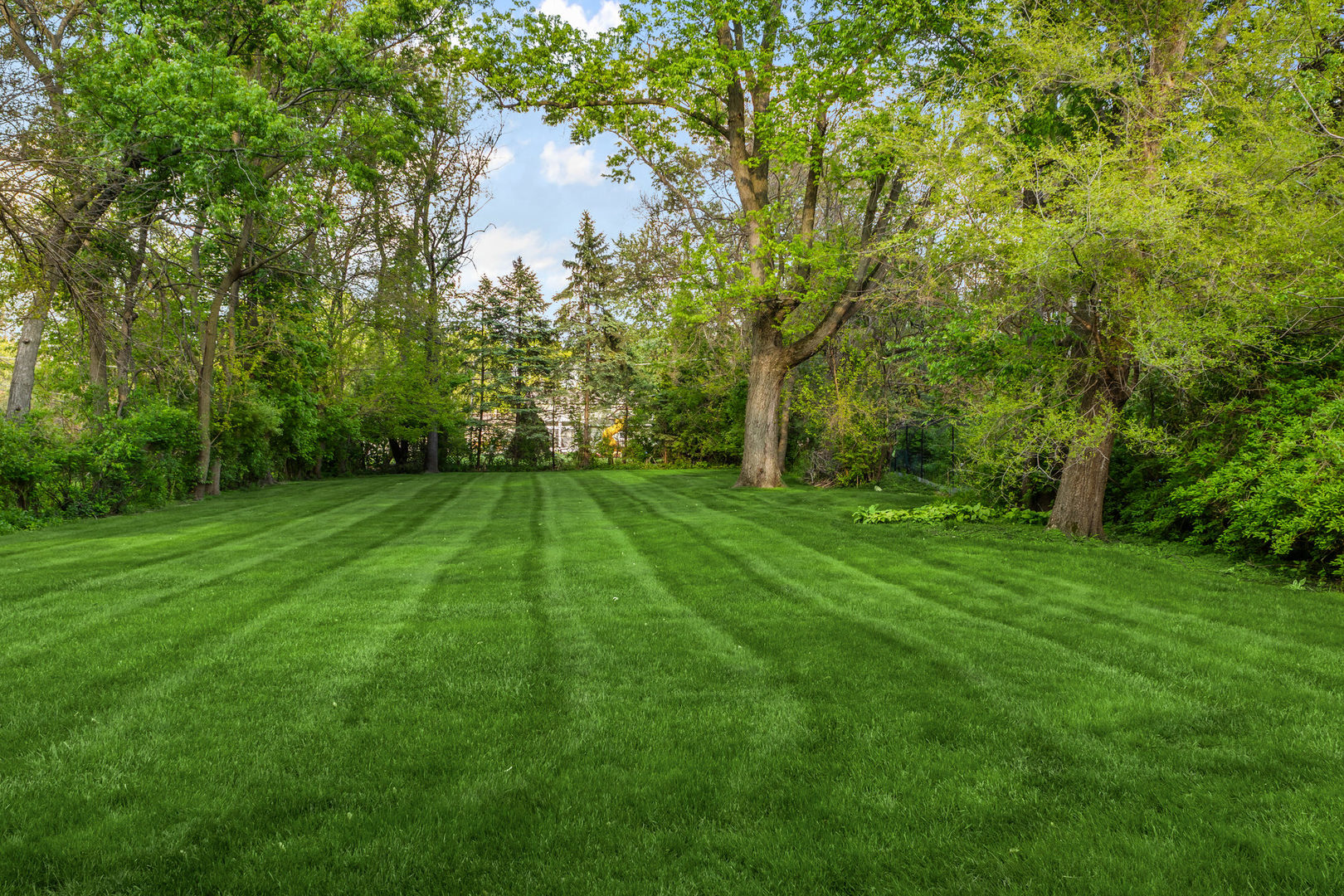 329 S Fairfield Avenue, Lombard, IL 60148