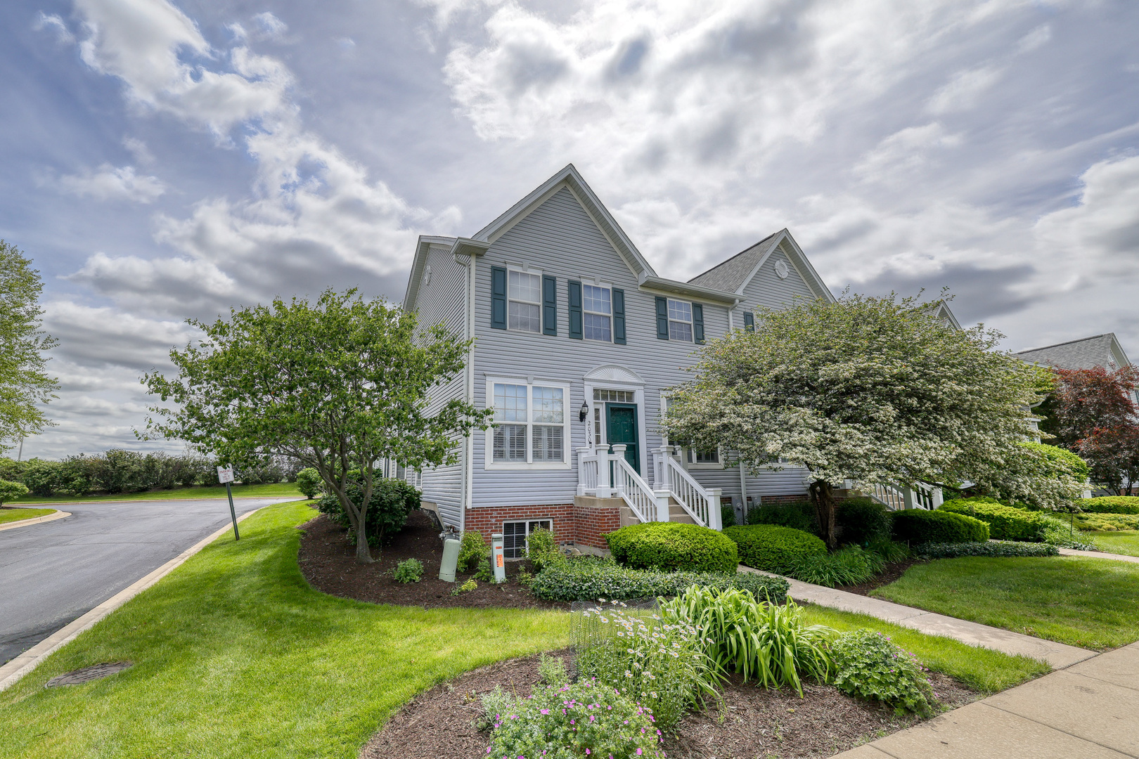 2030 Peterson Place, Batavia, IL 60510
