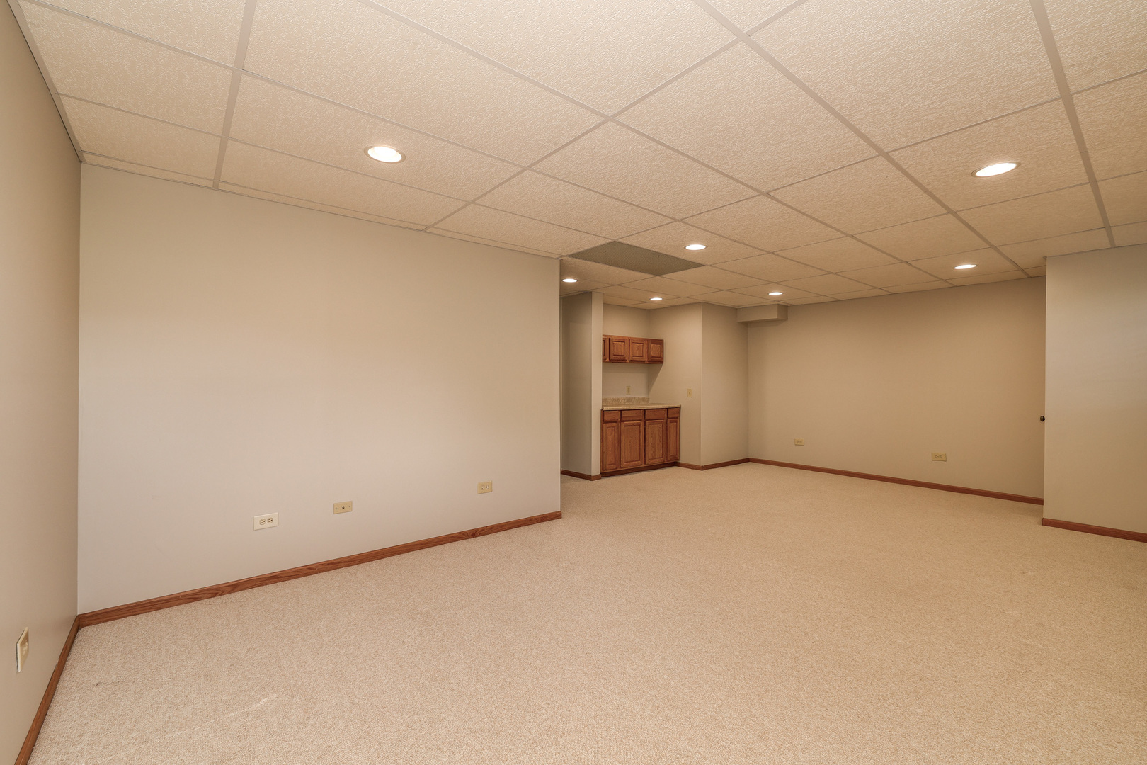 2030 Peterson Place, Batavia, IL 60510