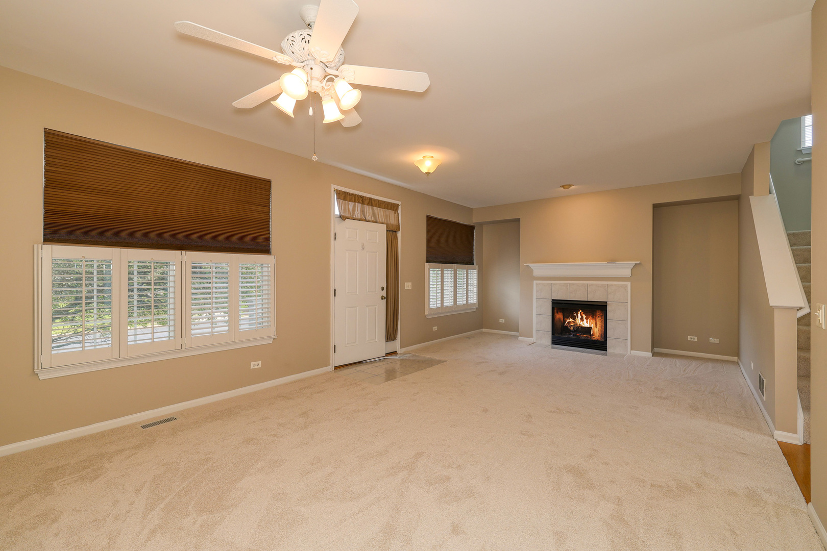 2030 Peterson Place, Batavia, IL 60510