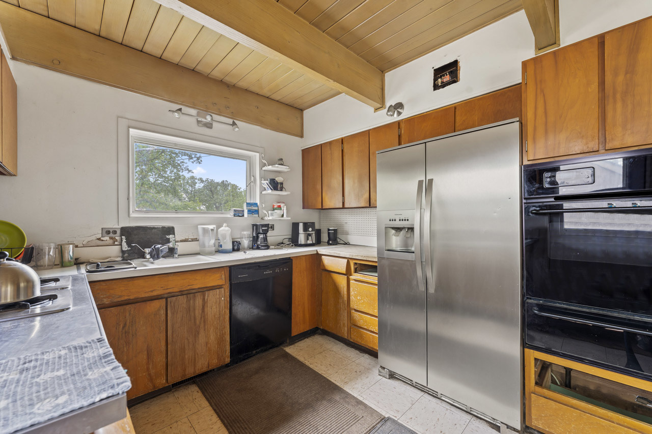 431 S Saint Marys Road, Libertyville, IL 60048