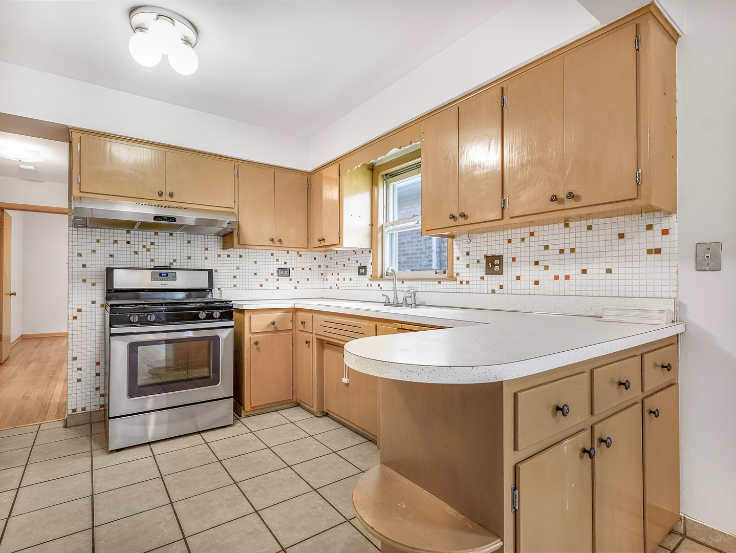 3860 N Oketo Avenue, Chicago, IL 60634