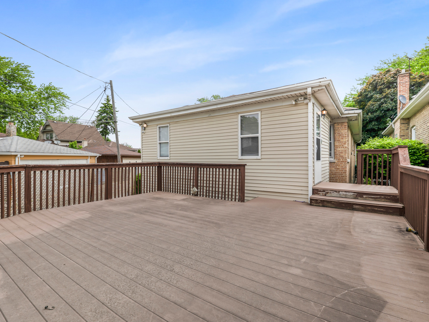 3860 N Oketo Avenue, Chicago, IL 60634
