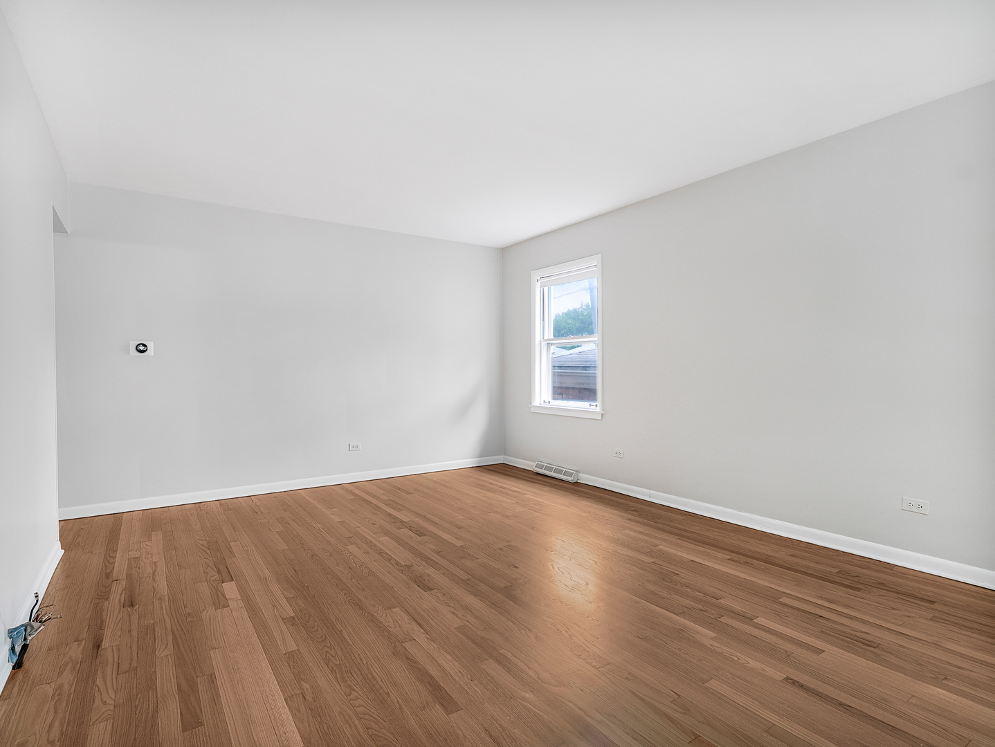 3860 N Oketo Avenue, Chicago, IL 60634