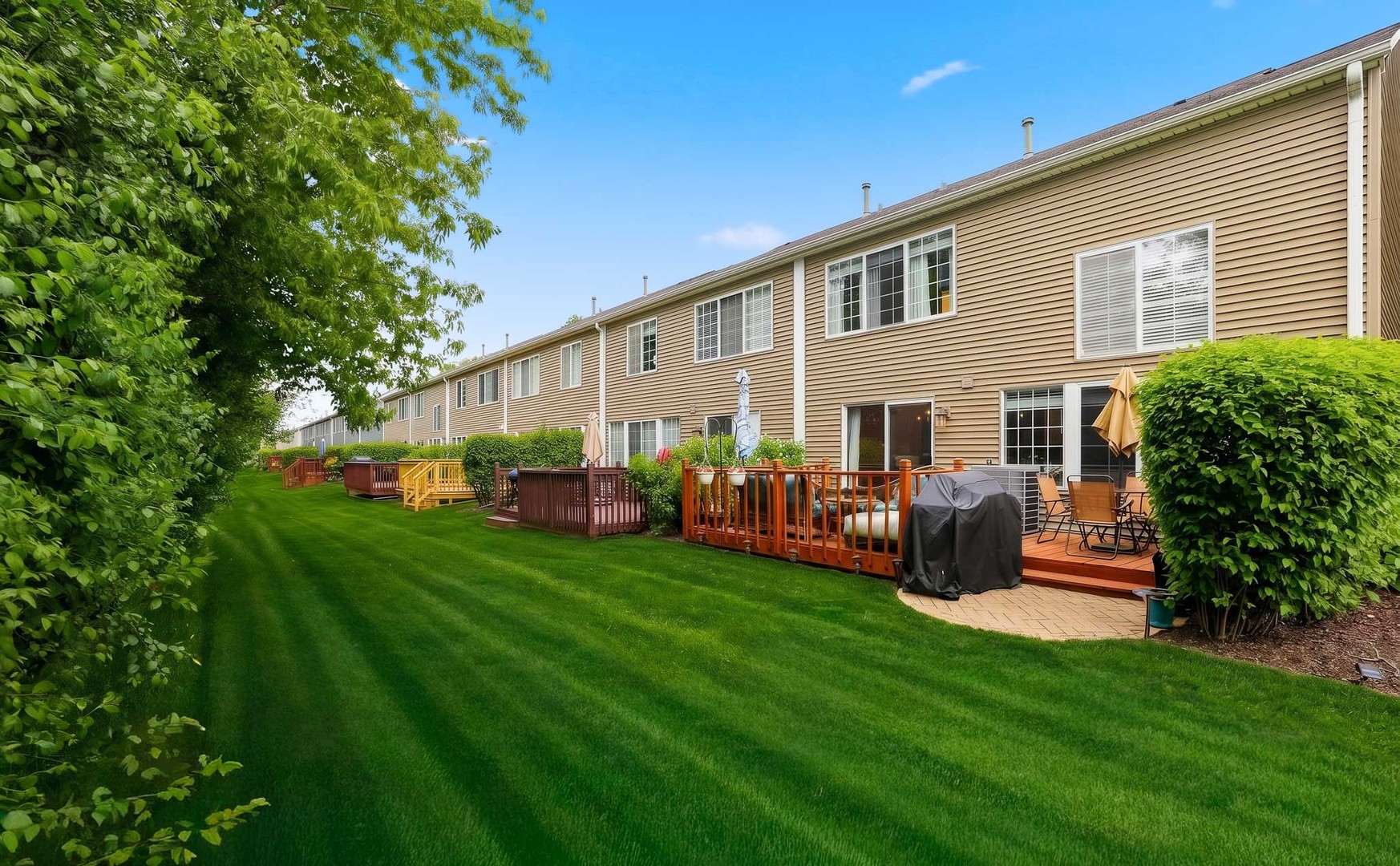 1307 Summersweet Lane, Bartlett, IL 60103