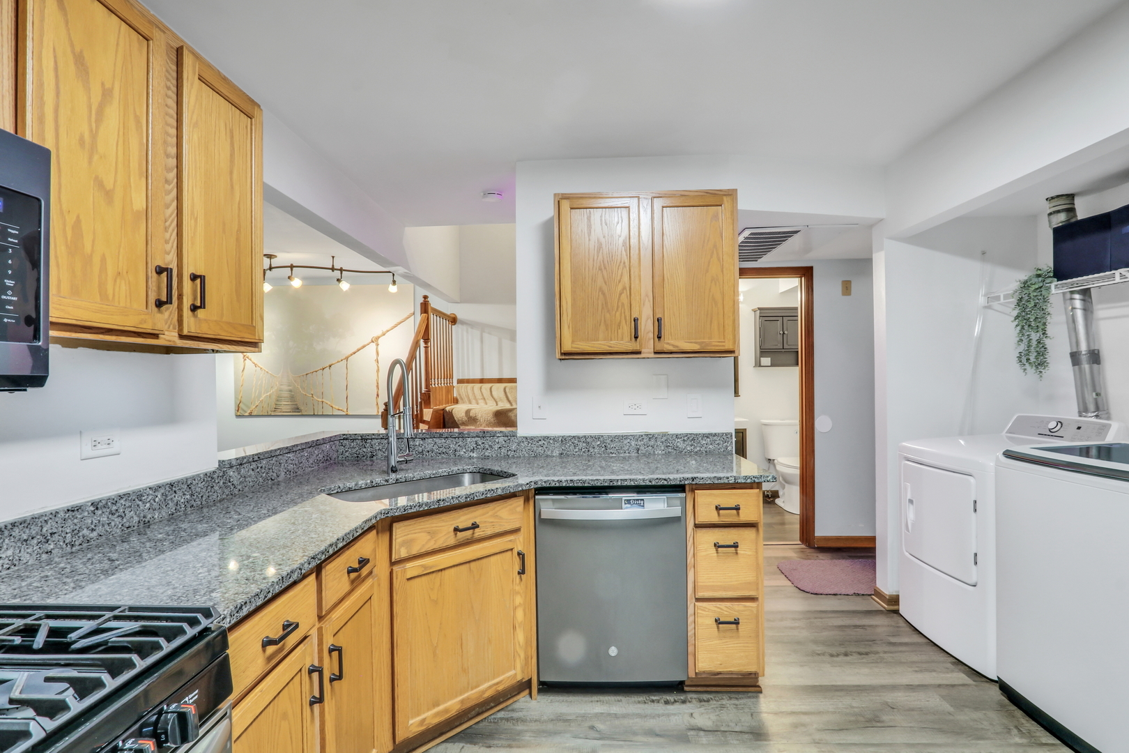 274 W Treehouse Lane #274, Round Lake, IL 60073