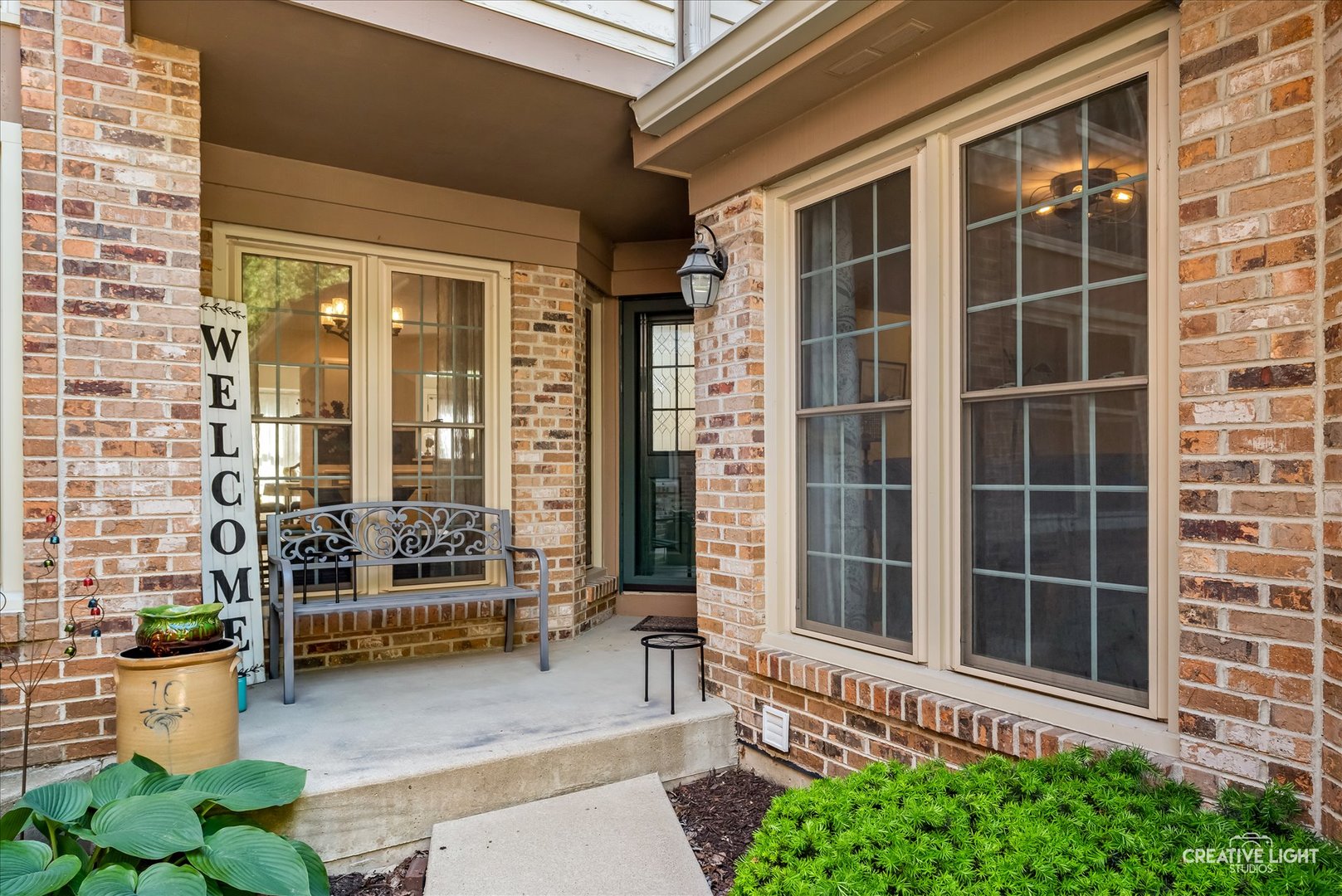 0N682 CHELSEA Circle, Winfield, IL 60190