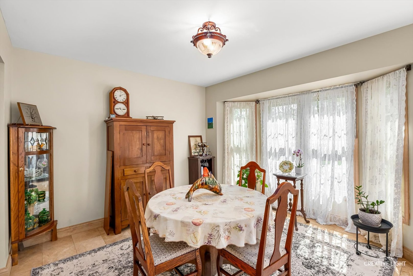 0N682 CHELSEA Circle, Winfield, IL 60190