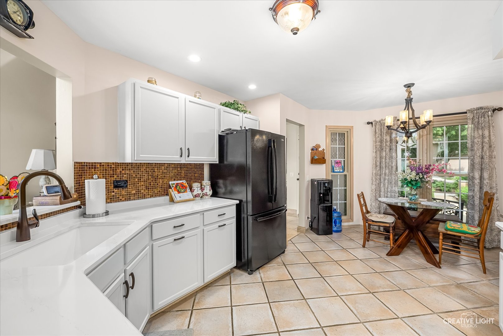 0N682 CHELSEA Circle, Winfield, IL 60190