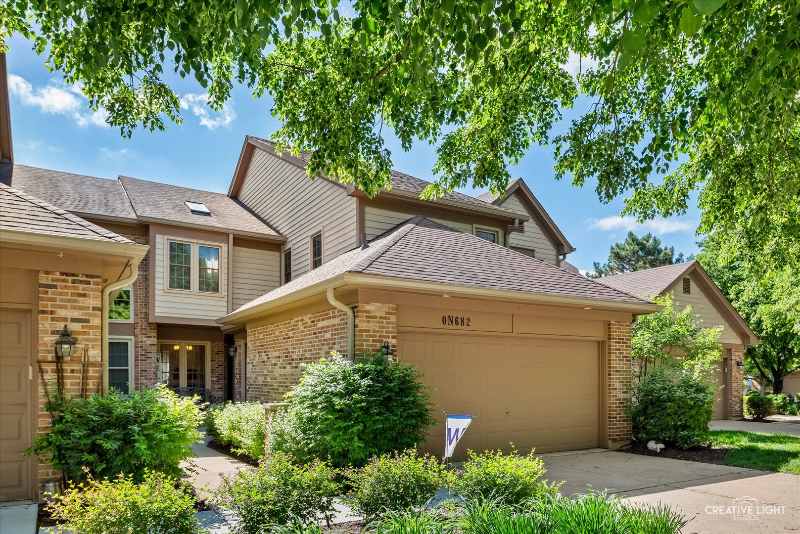 0N682 CHELSEA Circle, Winfield, IL 60190