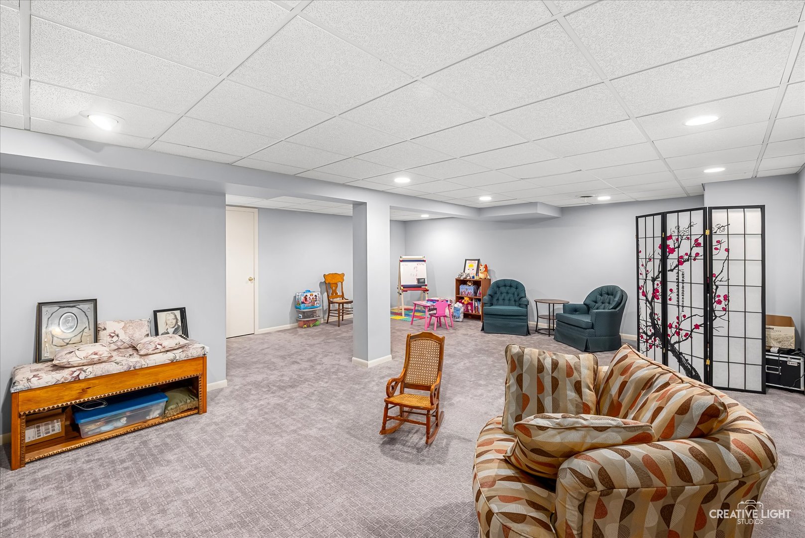 0N682 CHELSEA Circle, Winfield, IL 60190
