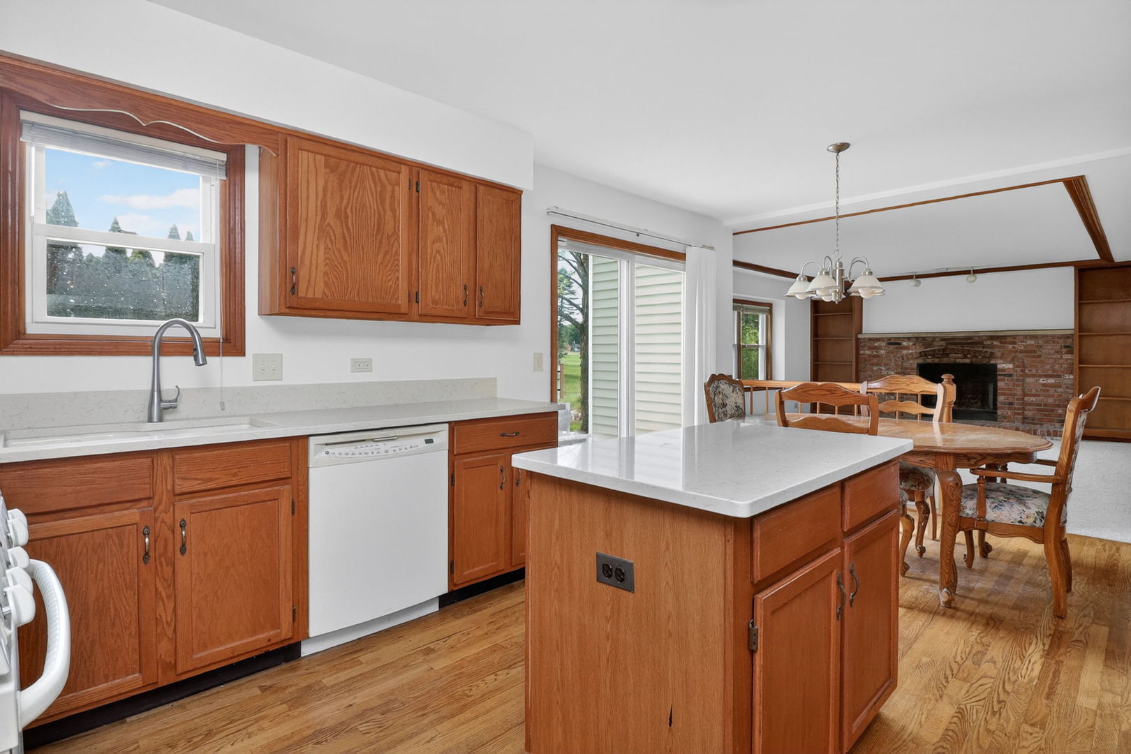 441 Breckenridge Drive, Aurora, IL 60504