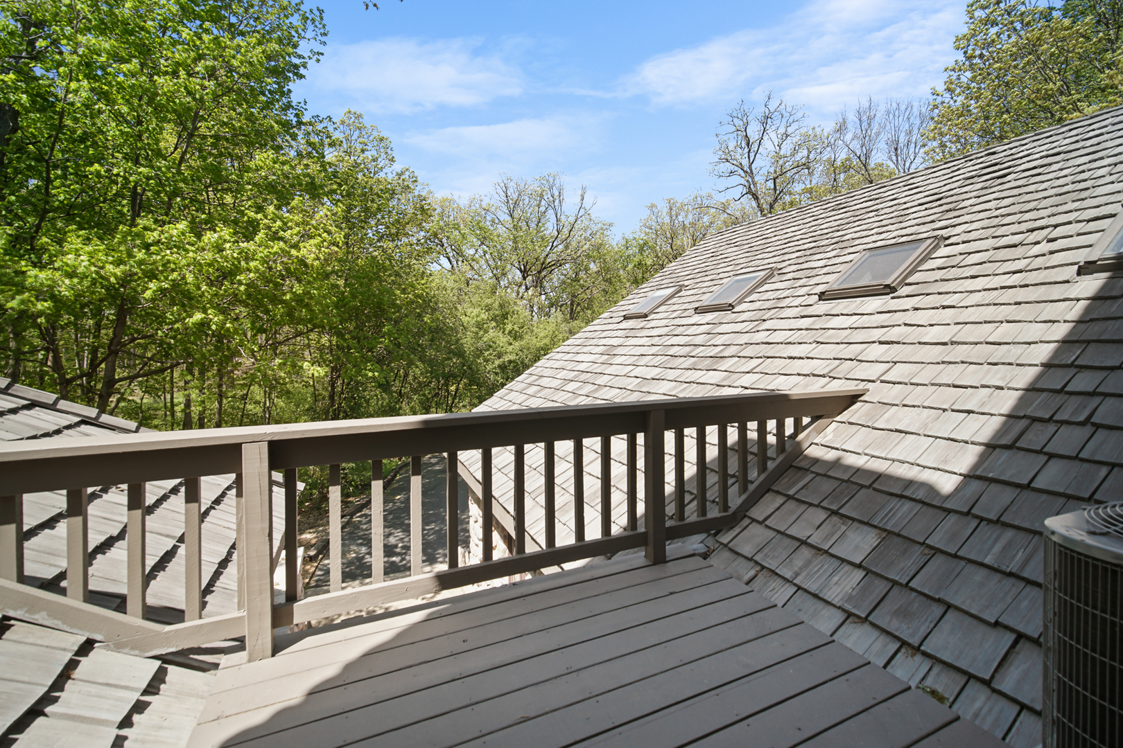 27250 N Meadowoods Lane, Mettawa, IL 60048