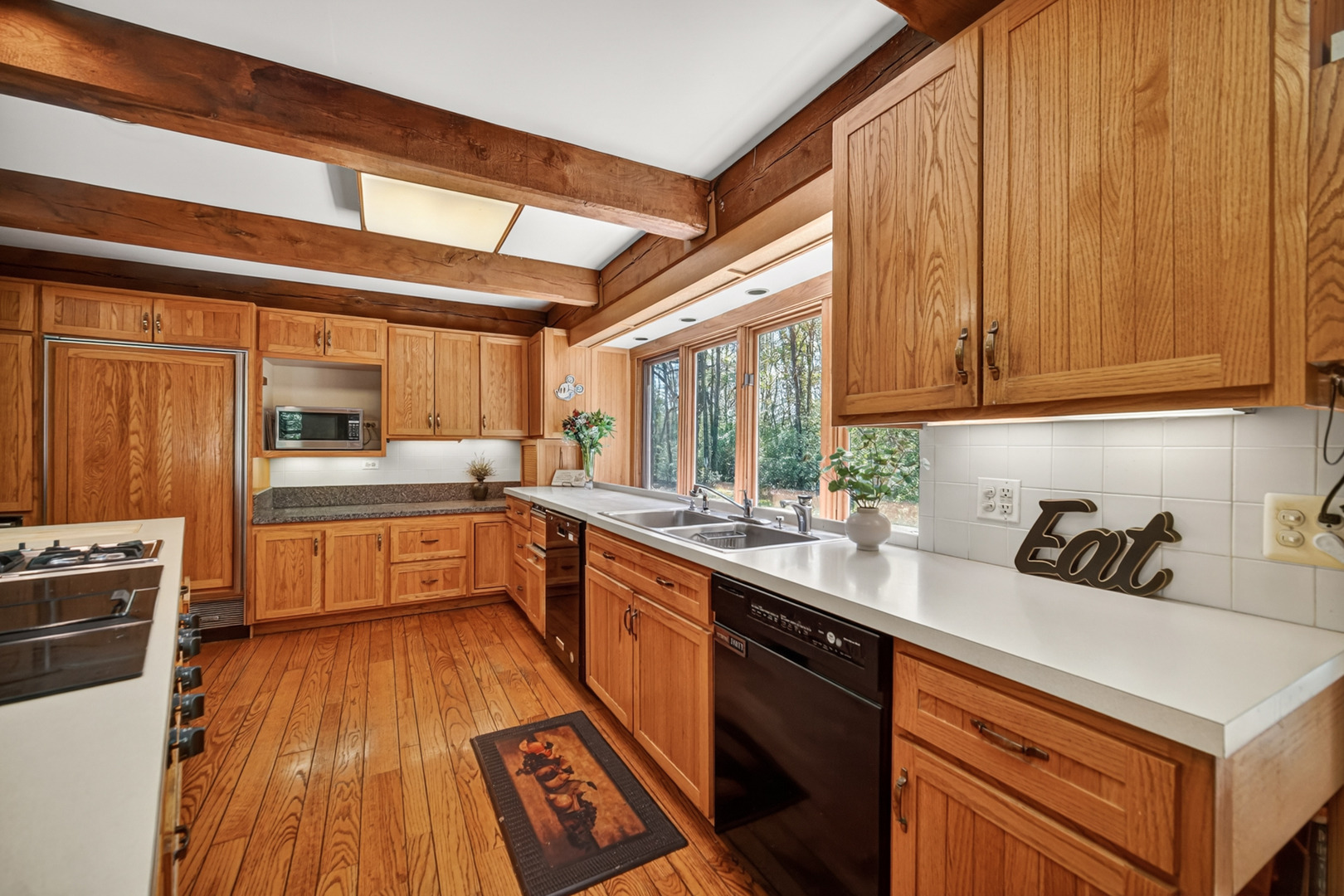 27250 N Meadowoods Lane, Mettawa, IL 60048