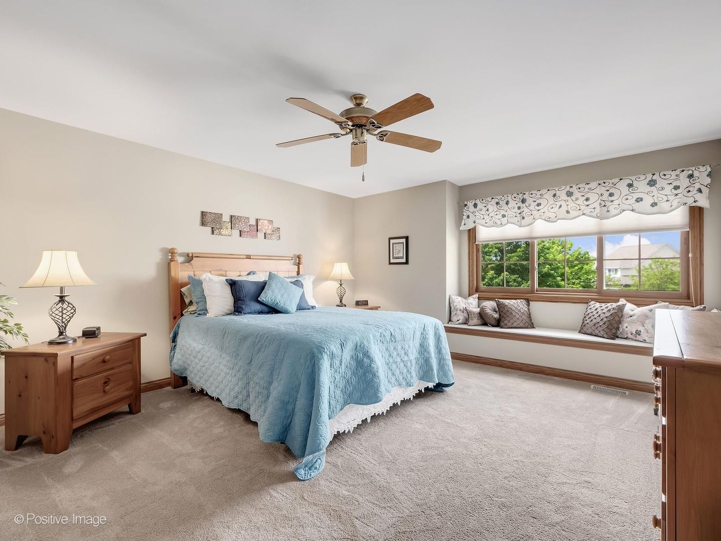 17534 W Windhaven Court, Grayslake, IL 60030