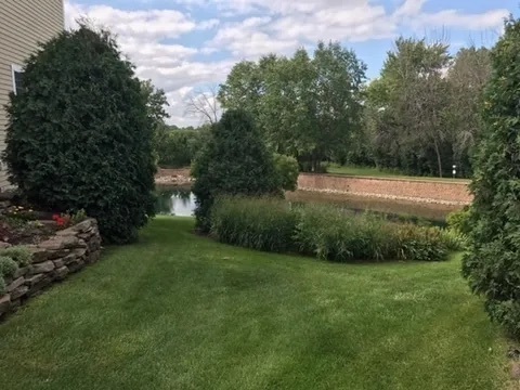 2522 Reflections Drive, Crest Hill, IL 60403