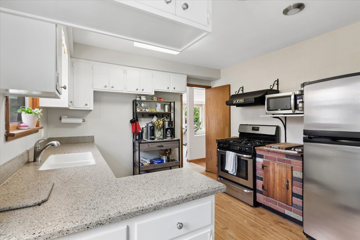2508 W Sibley Street, Park Ridge, IL 60068