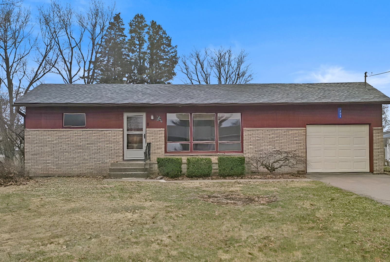 302 GARRETT Street, Sherrard, IL 61281