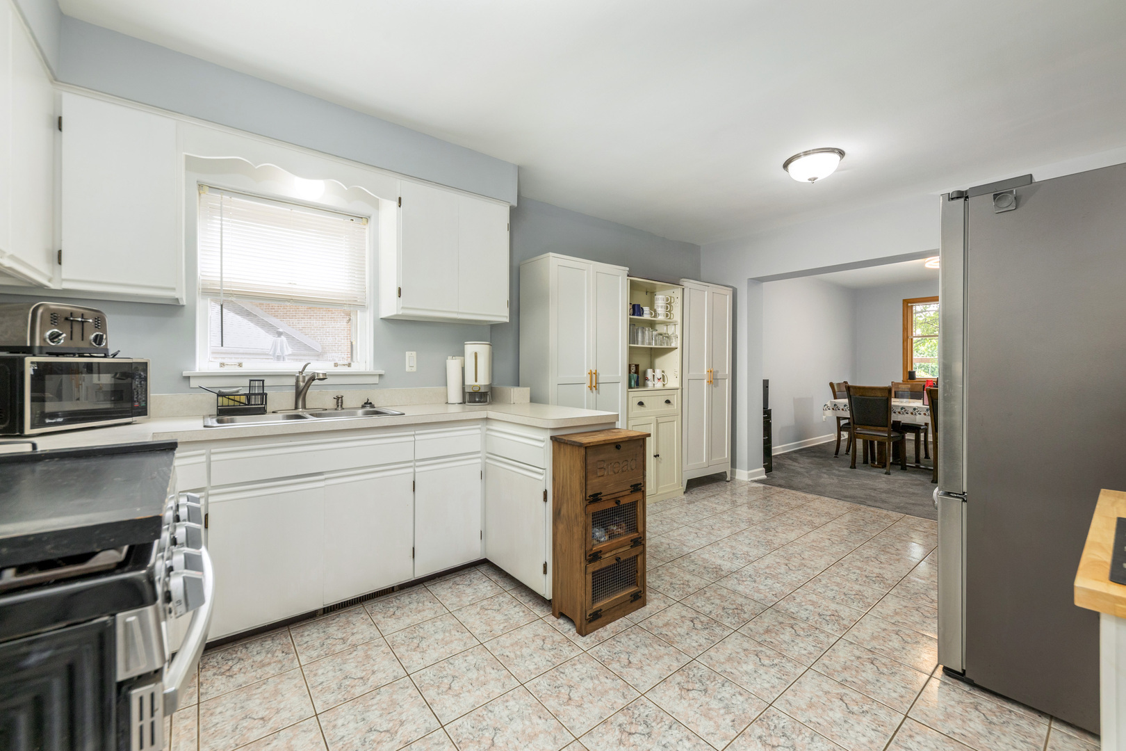 4216 Kathleen Lane, Oak Lawn, IL 60453
