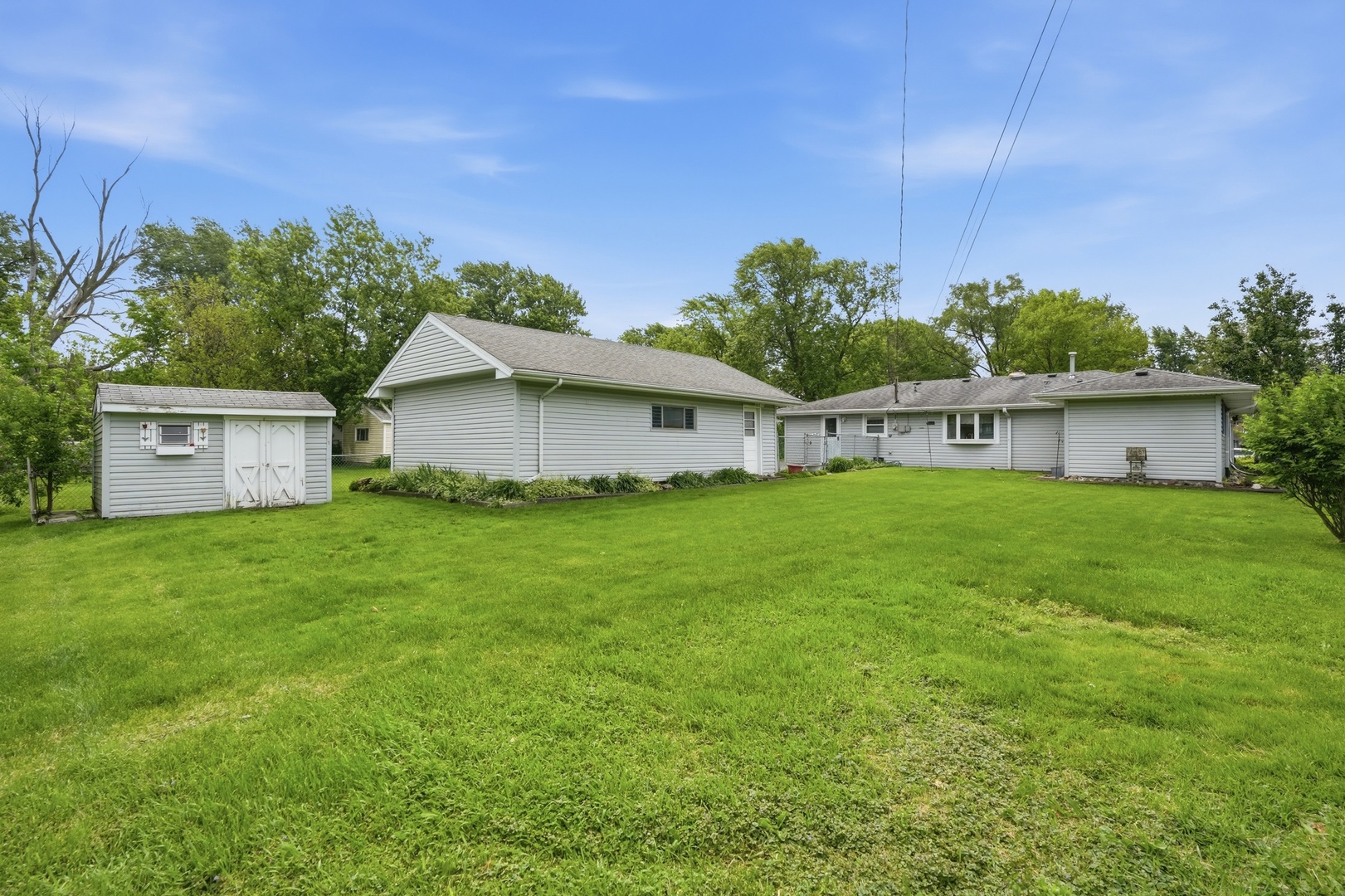 804 W Kent Avenue, Crete, IL 60417