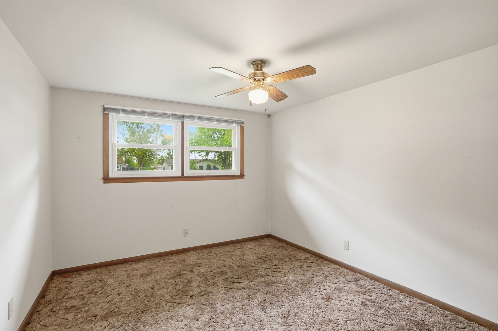 804 W Kent Avenue, Crete, IL 60417