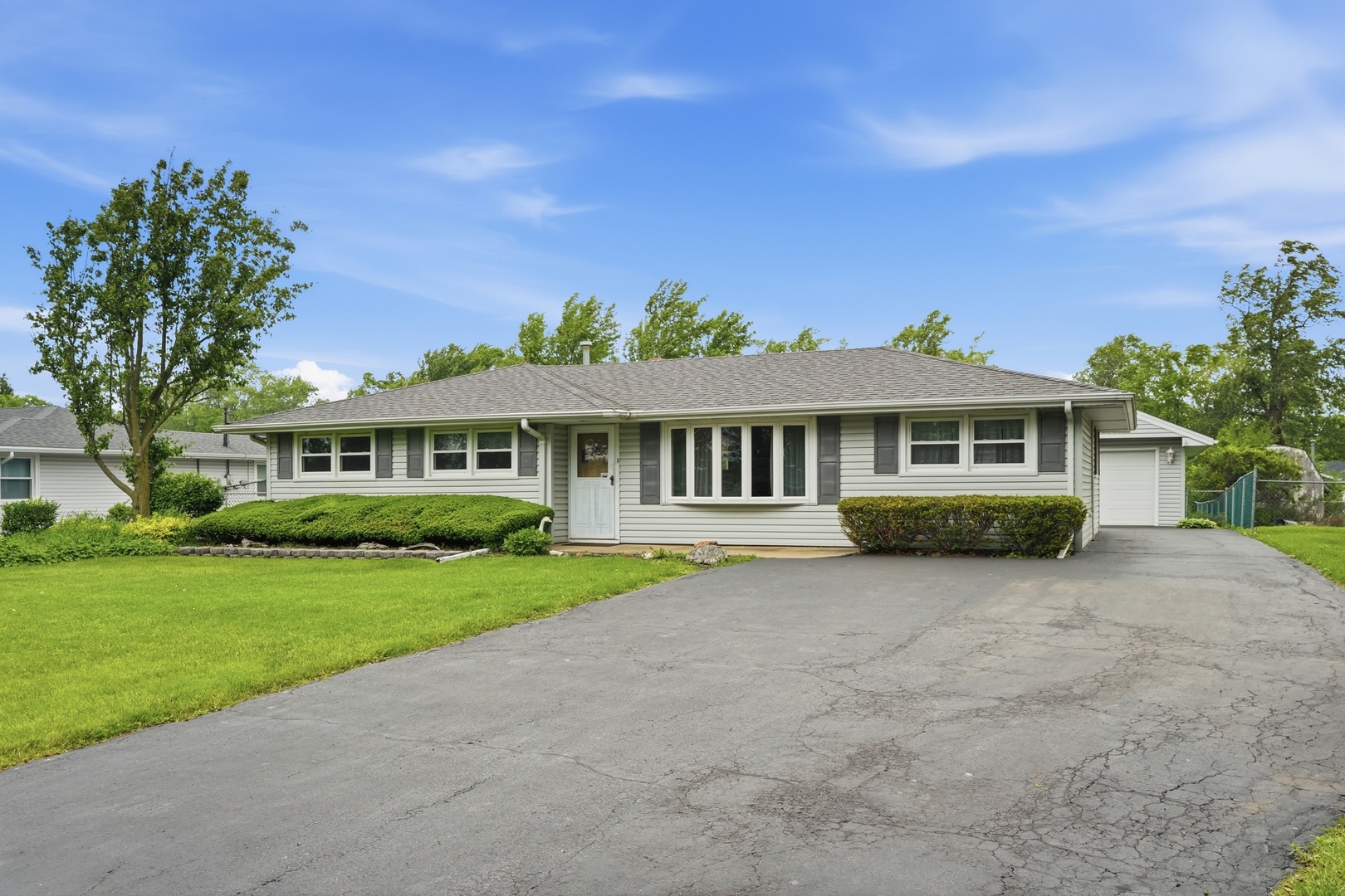 804 W Kent Avenue, Crete, IL 60417