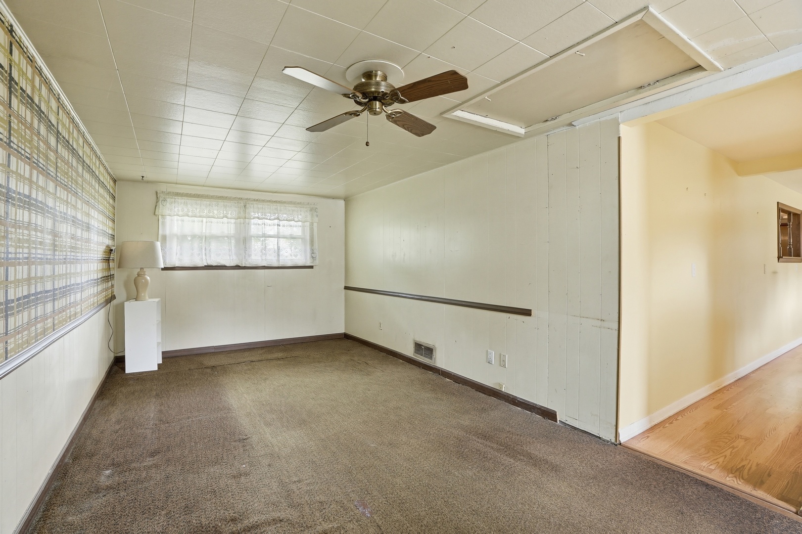 804 W Kent Avenue, Crete, IL 60417