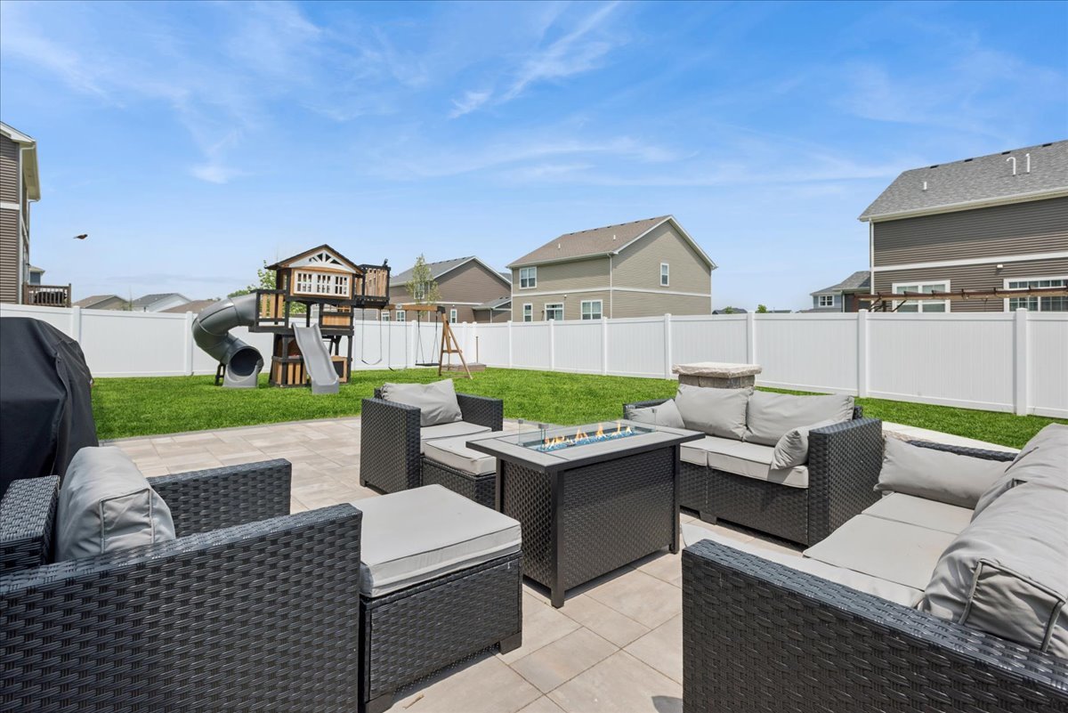 25436 W Ashton Drive, Plainfield, IL 60586