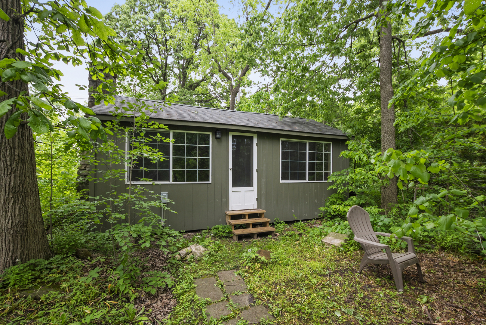 2114 Cedar Road, Homewood, IL 60430