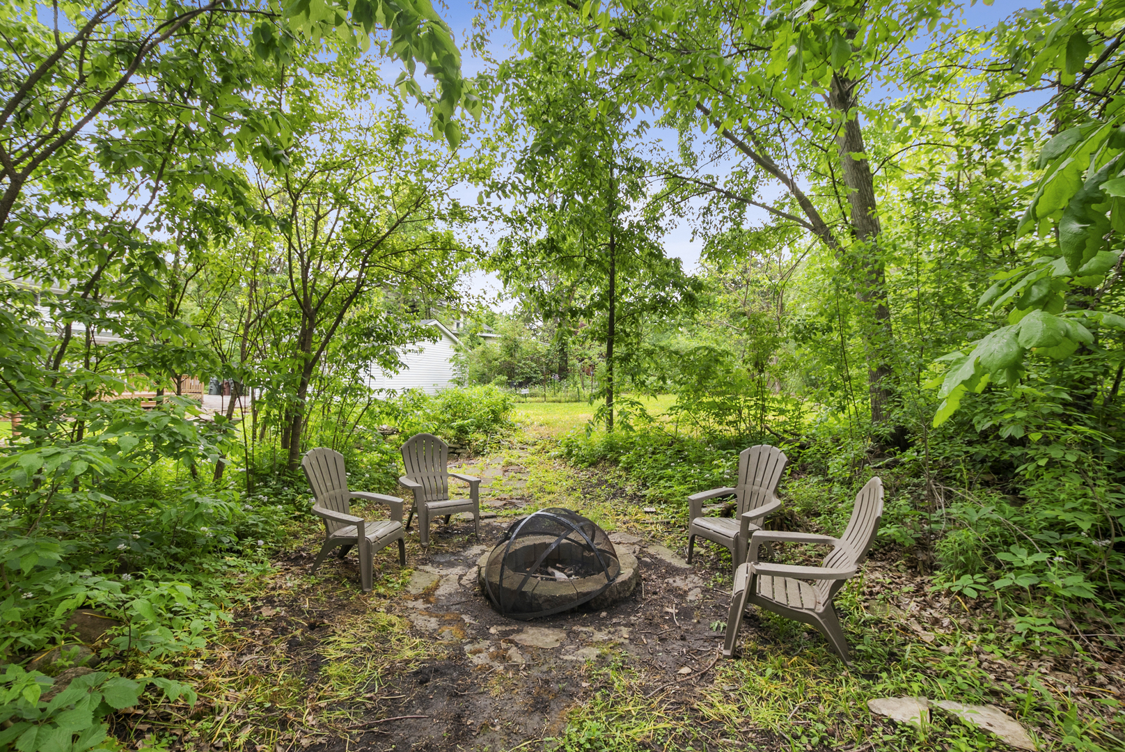 2114 Cedar Road, Homewood, IL 60430