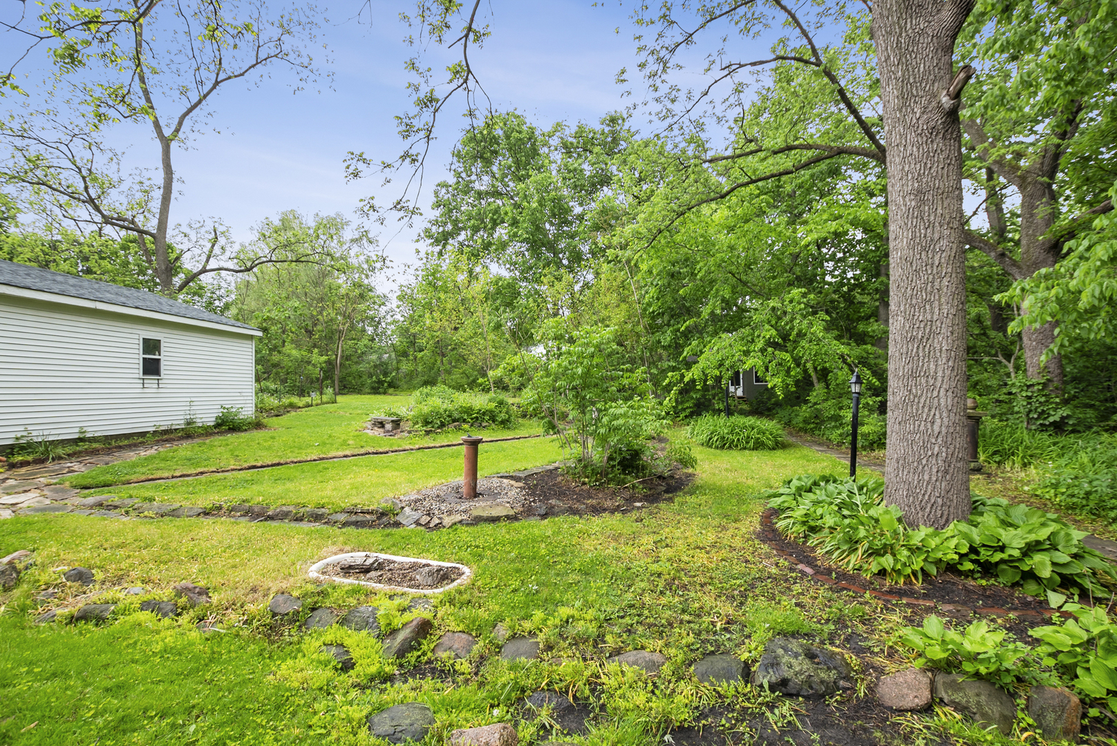 2114 Cedar Road, Homewood, IL 60430