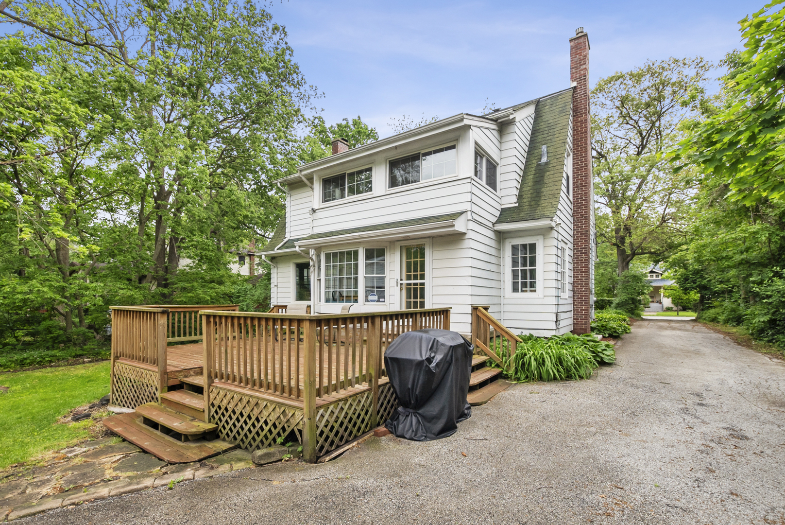 2114 Cedar Road, Homewood, IL 60430