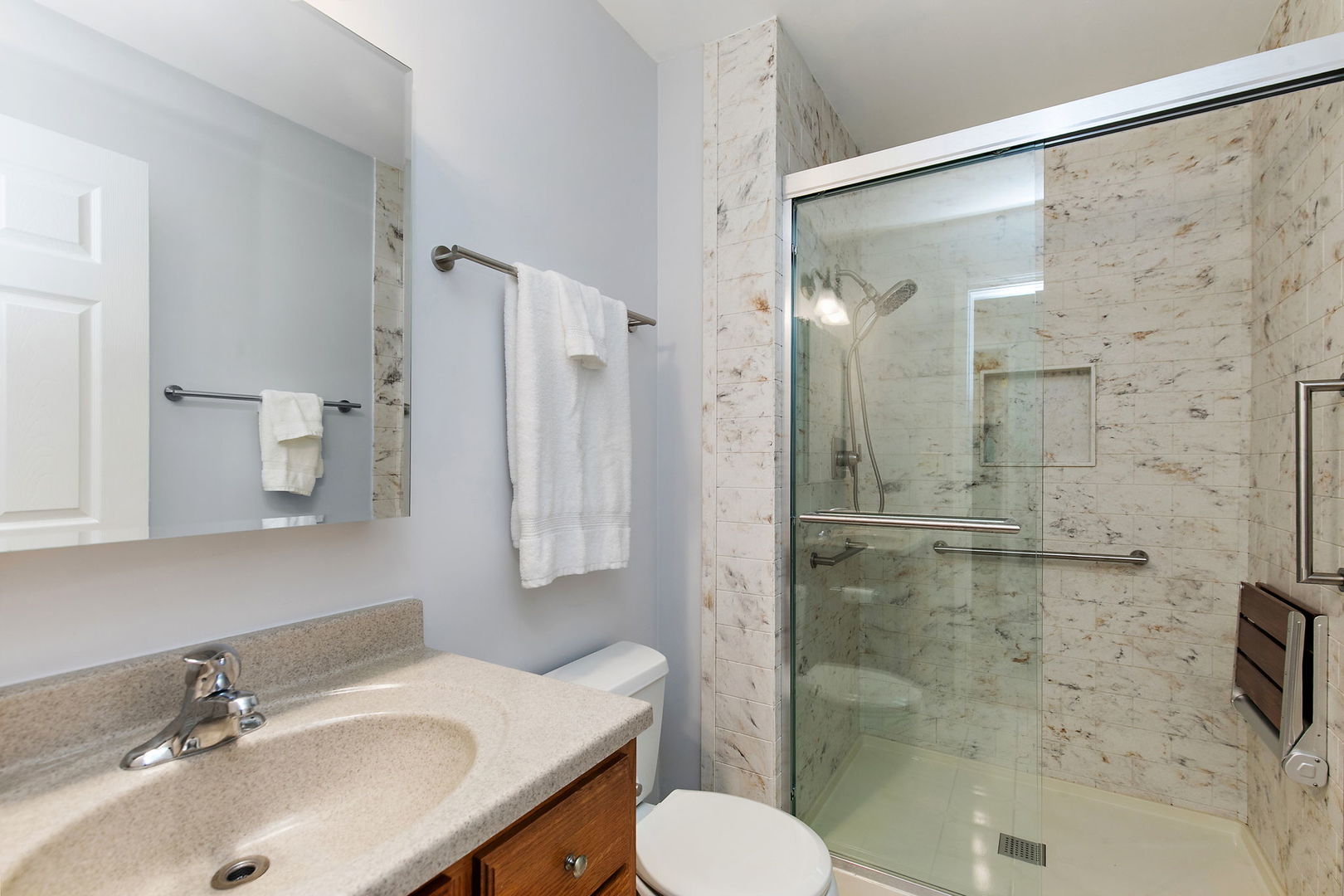 209 Briarheath Lane, Naperville, IL 60565
