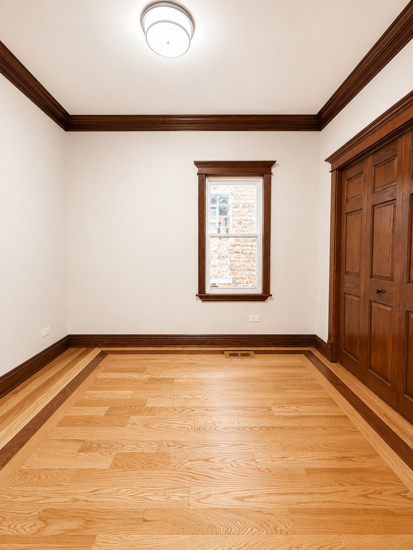 4552 S California Avenue, Chicago, IL 60632