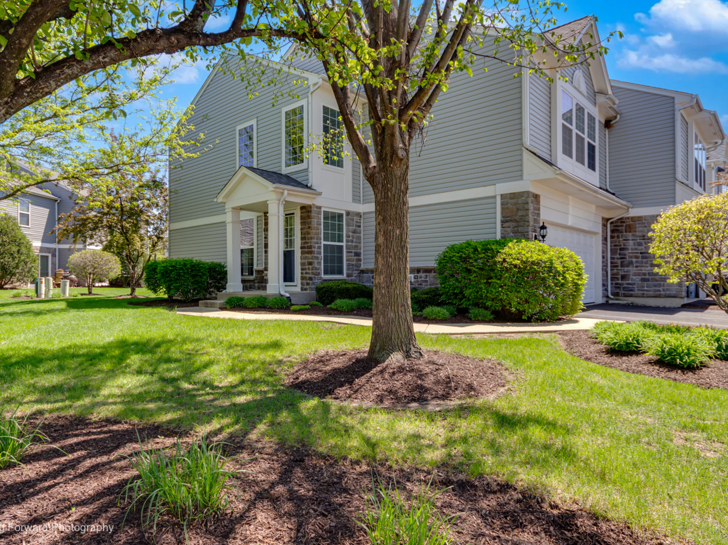 656 HAWLEY Drive, Oswego, IL 60543