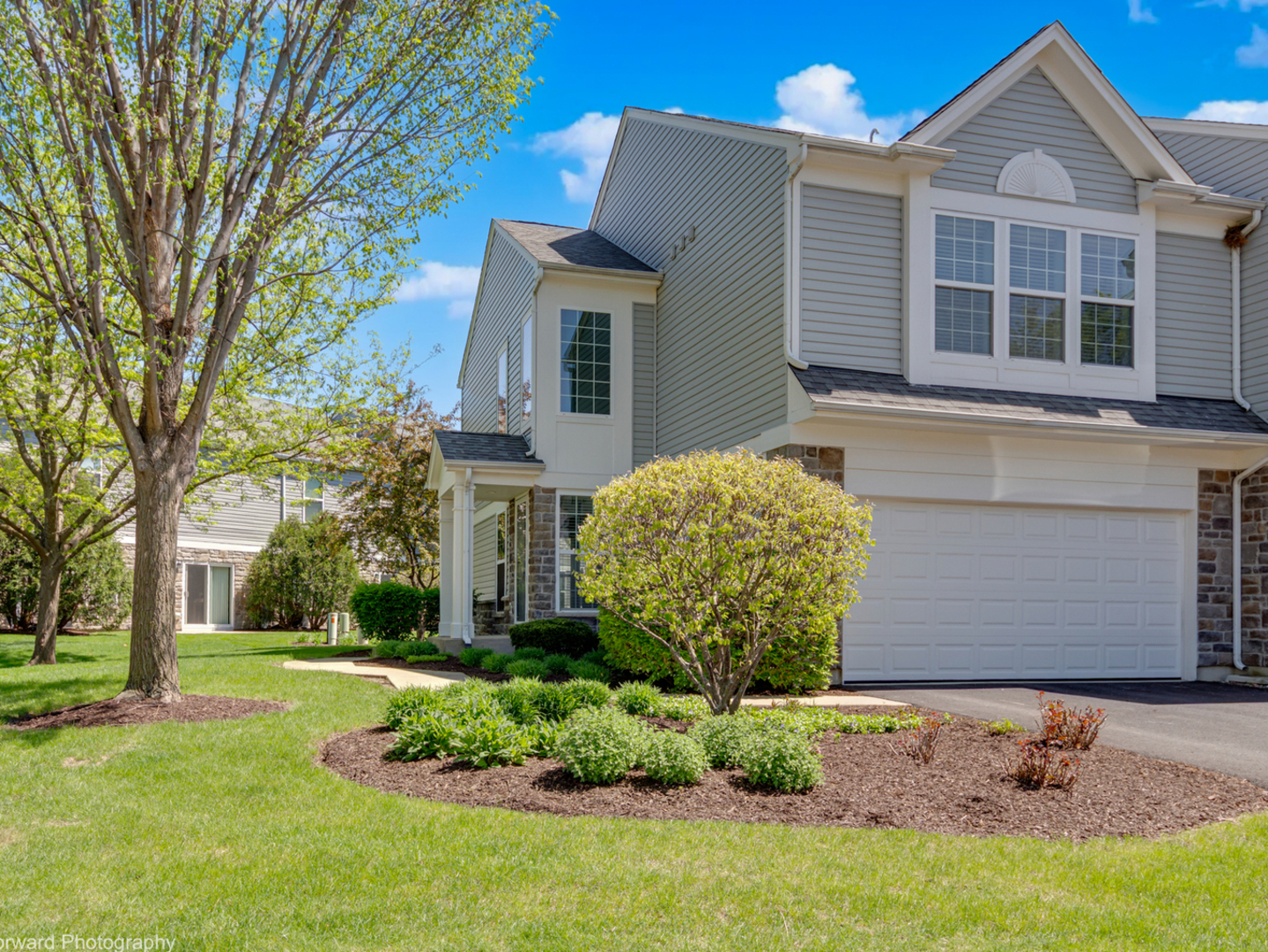 656 HAWLEY Drive, Oswego, IL 60543