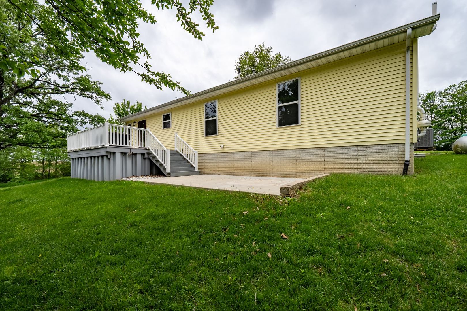 2662 Evans Road, Magnolia, IL 61336