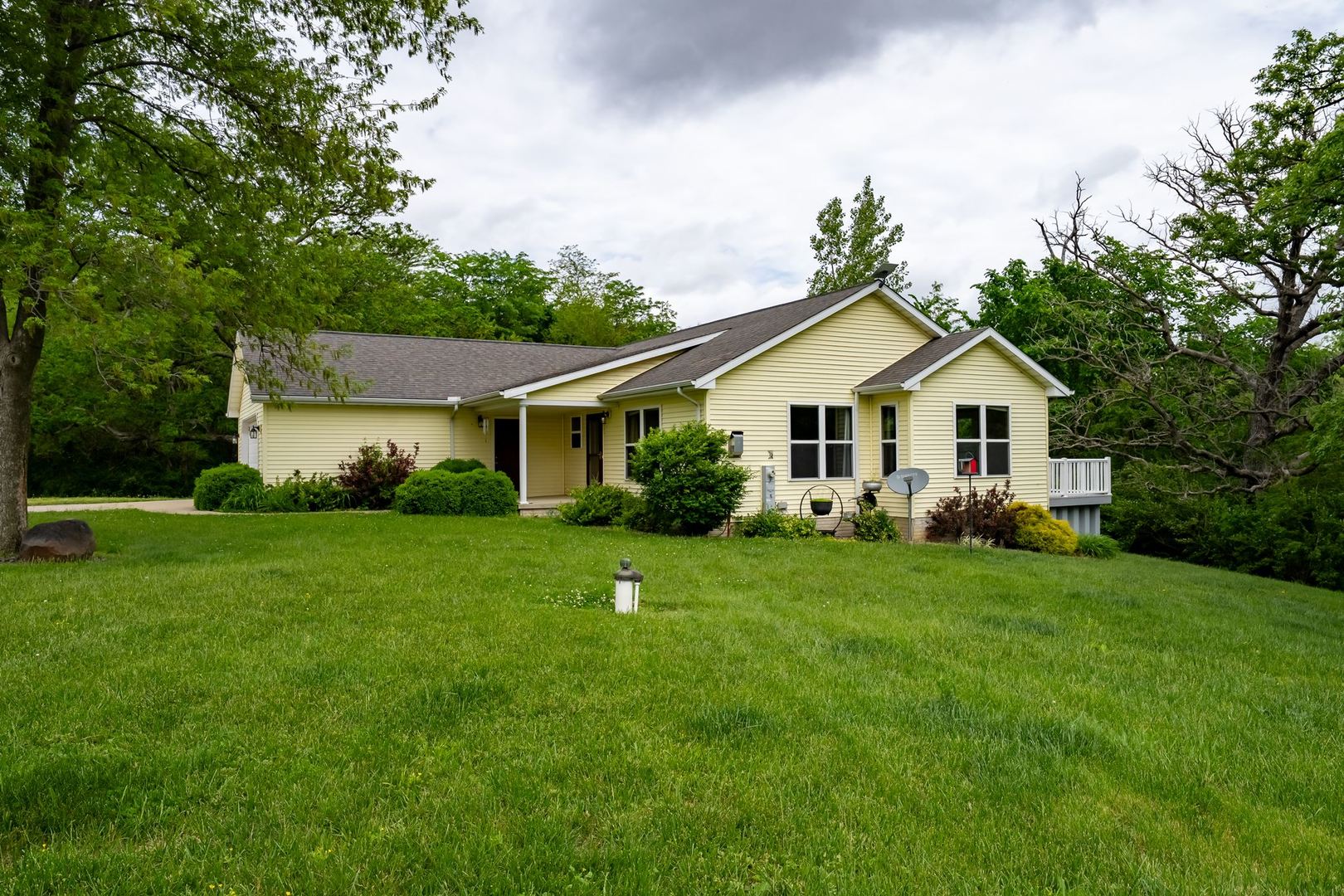 2662 Evans Road, Magnolia, IL 61336
