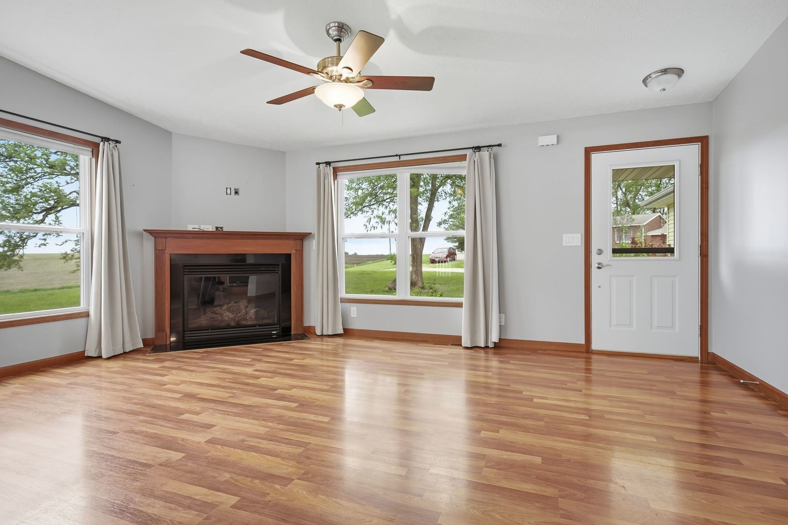 2662 Evans Road, Magnolia, IL 61336