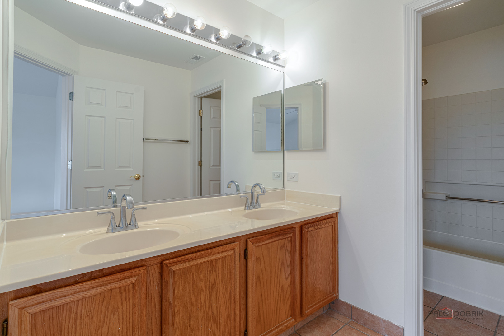 4456 W Quill Lane #0, Waukegan, IL 60085