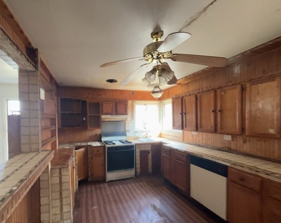 9444 S Union Avenue, Chicago, IL 60620