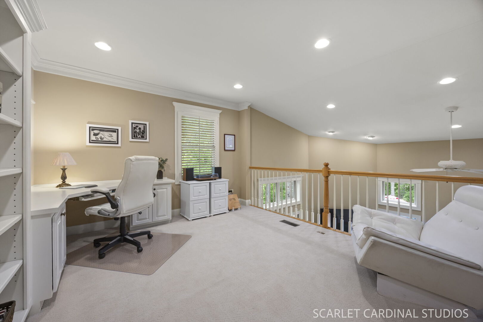 1028 Crestwood Circle, St. Charles, IL 60175