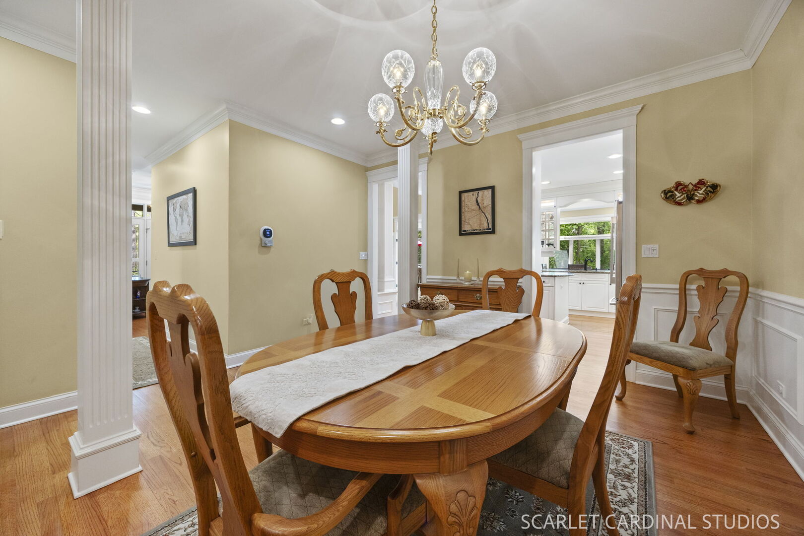1028 Crestwood Circle, St. Charles, IL 60175